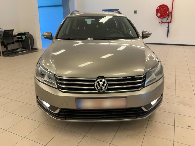 Volkswagen Passat 2.0 TDI Trendline BlueMotion Tech 2012 – снимка 14