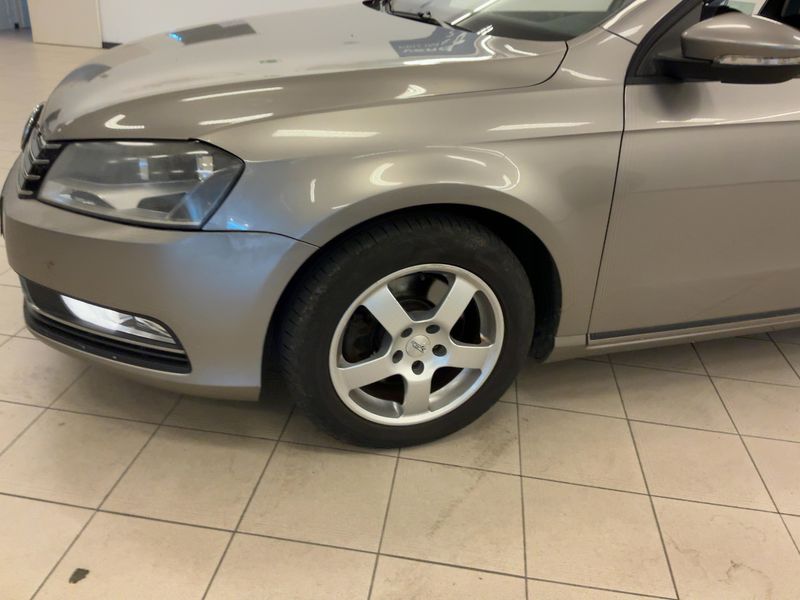 Volkswagen Passat 2.0 TDI Trendline BlueMotion Tech 2012 – снимка 3