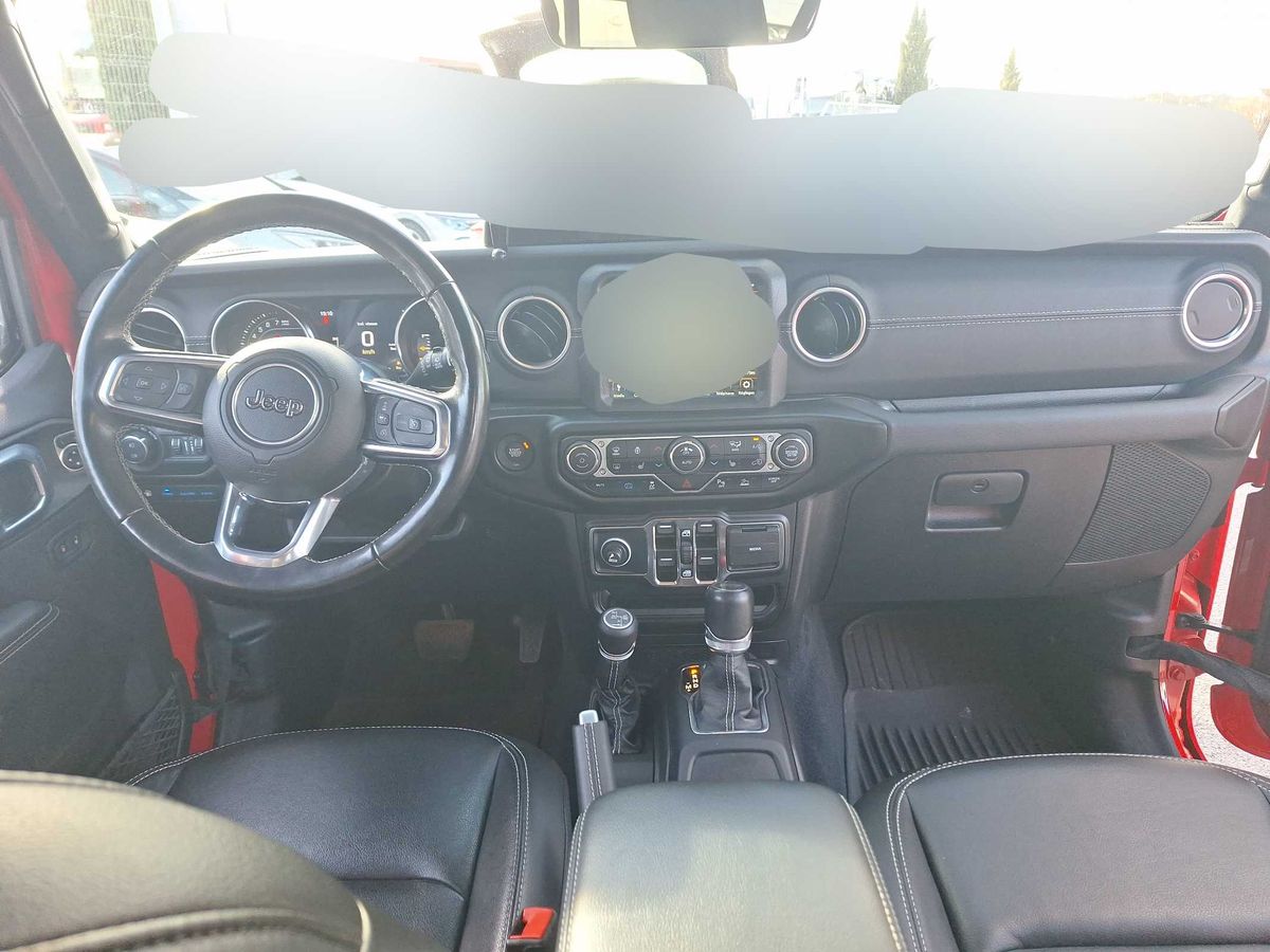 Jeep Wrangler 2022 — photo 12