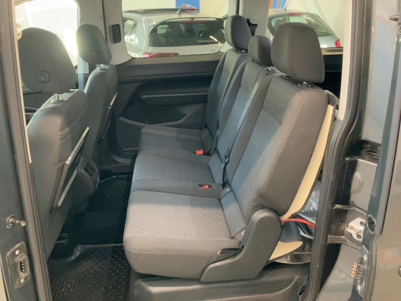 Volkswagen Caddy 2.0 TDI Life Maxi — zdjęcie 14
