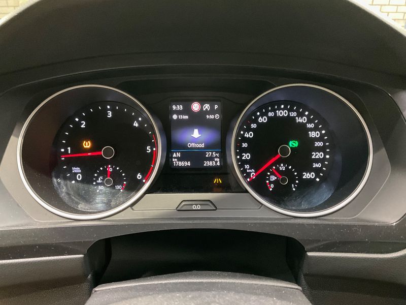 Volkswagen Tiguan 2.0 TDI Highline 4Motion BlueMotion Tech 2017 – снимка 18