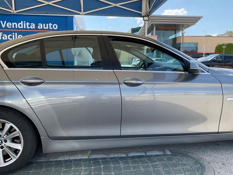 BMW 5er 520d — zdjęcie 7