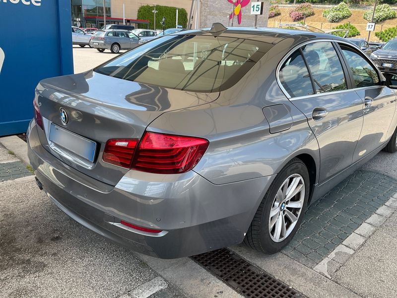 BMW 5er 520d — zdjęcie 6