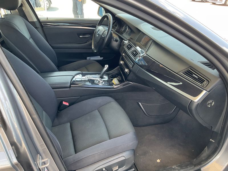 BMW 5er 520d — zdjęcie 11
