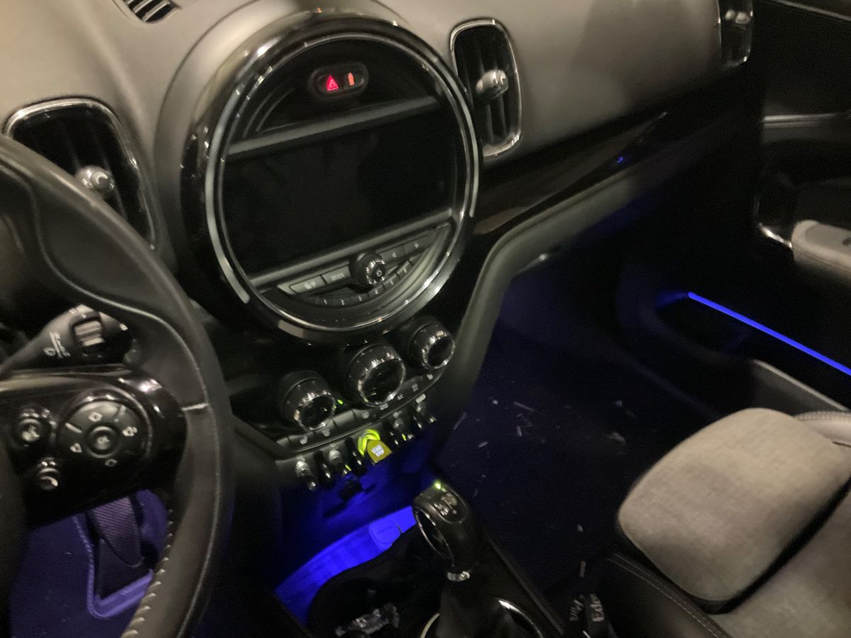 MINI Countryman 2018 — photo 29