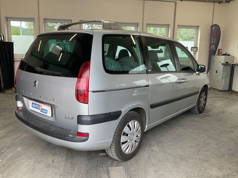 Peugeot 807 2.0 HDi Confort — zdjęcie 2