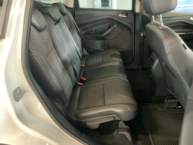 Ford Kuga 2.0 TDCi Titanium — zdjęcie 14