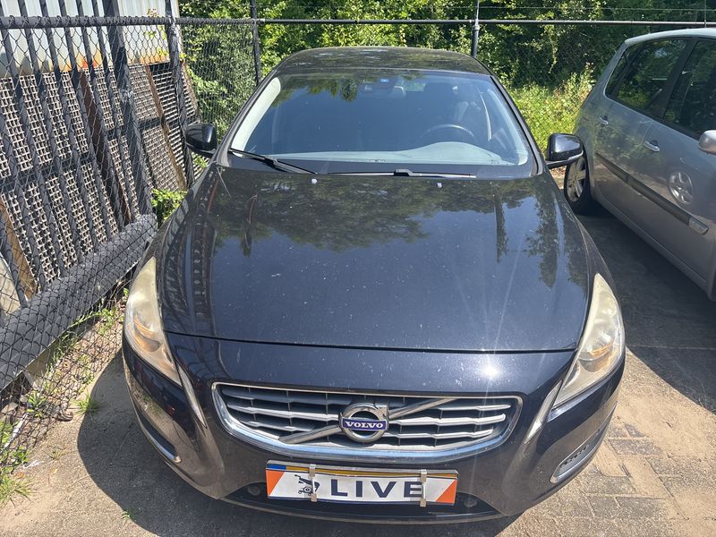 Volvo V60 1.6 T4 Momentum — zdjęcie 7