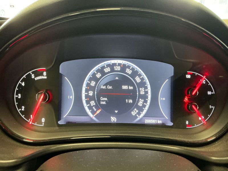 Opel Insignia 2.0 CDTI Business Innovation — zdjęcie 13