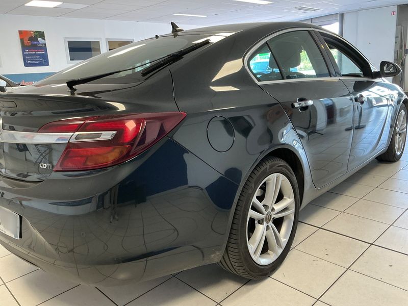 Opel Insignia 2.0 CDTI Business Innovation — zdjęcie 6