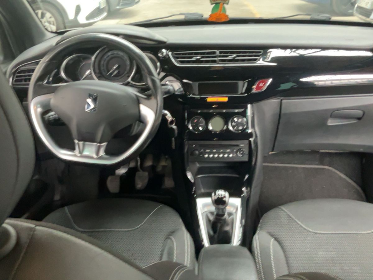 Citroen DS3 2015 — photo 18