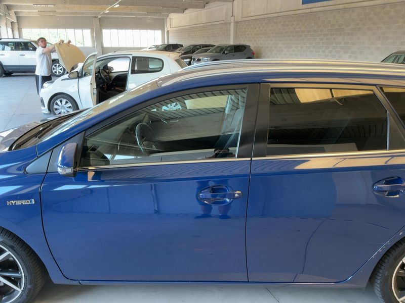 Toyota Auris Touring Sports 1.8 Hybrid Style — zdjęcie 4