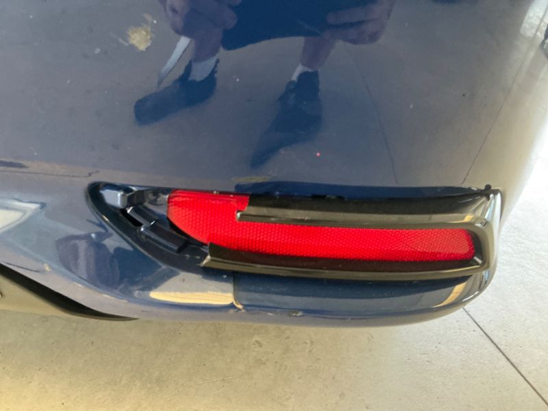 Toyota Auris Touring Sports 1.8 Hybrid Style 2018 – снимка 27