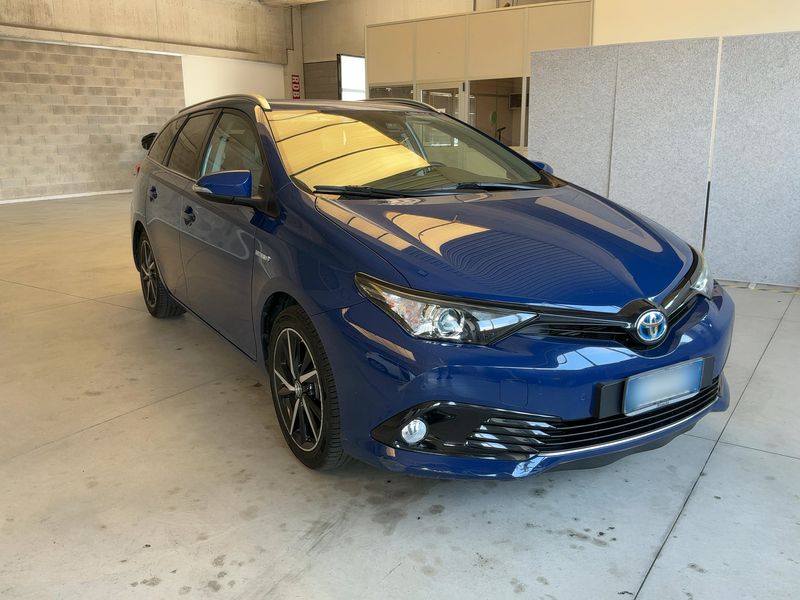 Toyota Auris Touring Sports 1.8 Hybrid Style — zdjęcie 8
