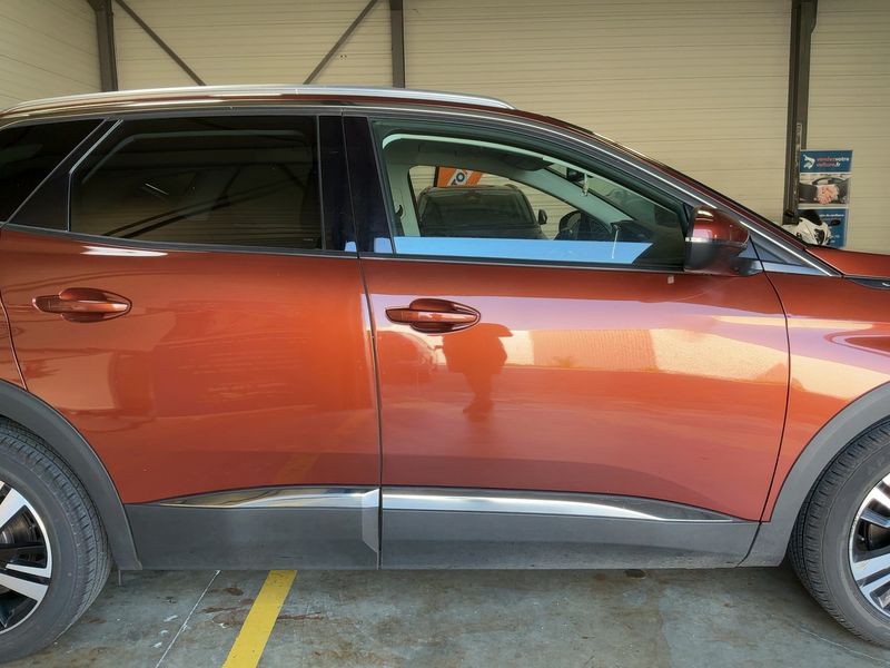 Peugeot 3008 1.2 PureTech Allure 2020 – снимка 10