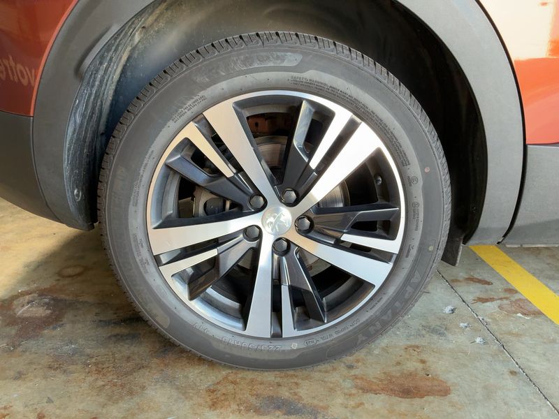 Peugeot 3008 1.2 PureTech Allure 2020 – снимка 9