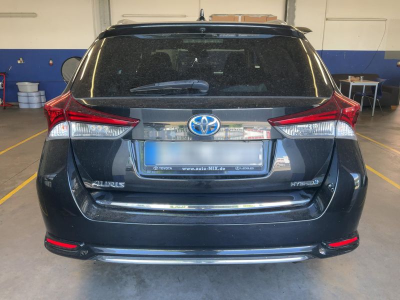 Toyota Auris Touring Sports 1.8 Hybrid Edition-S+ — zdjęcie 5