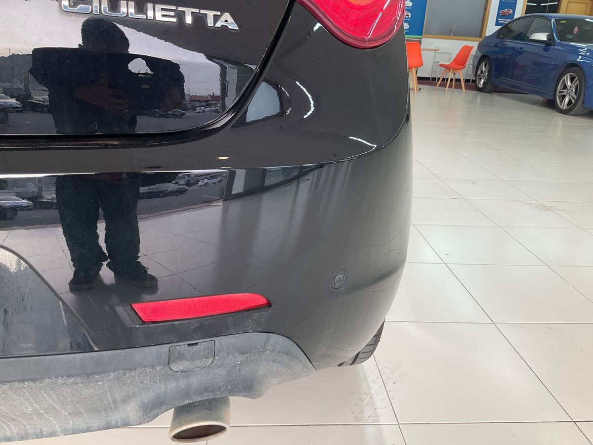 Alfa Romeo 2016 — photo 48