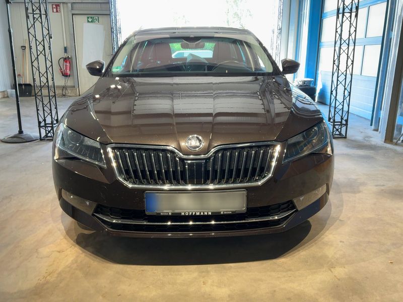 Skoda Superb 2.0 TDI Style 4x4 — zdjęcie 9