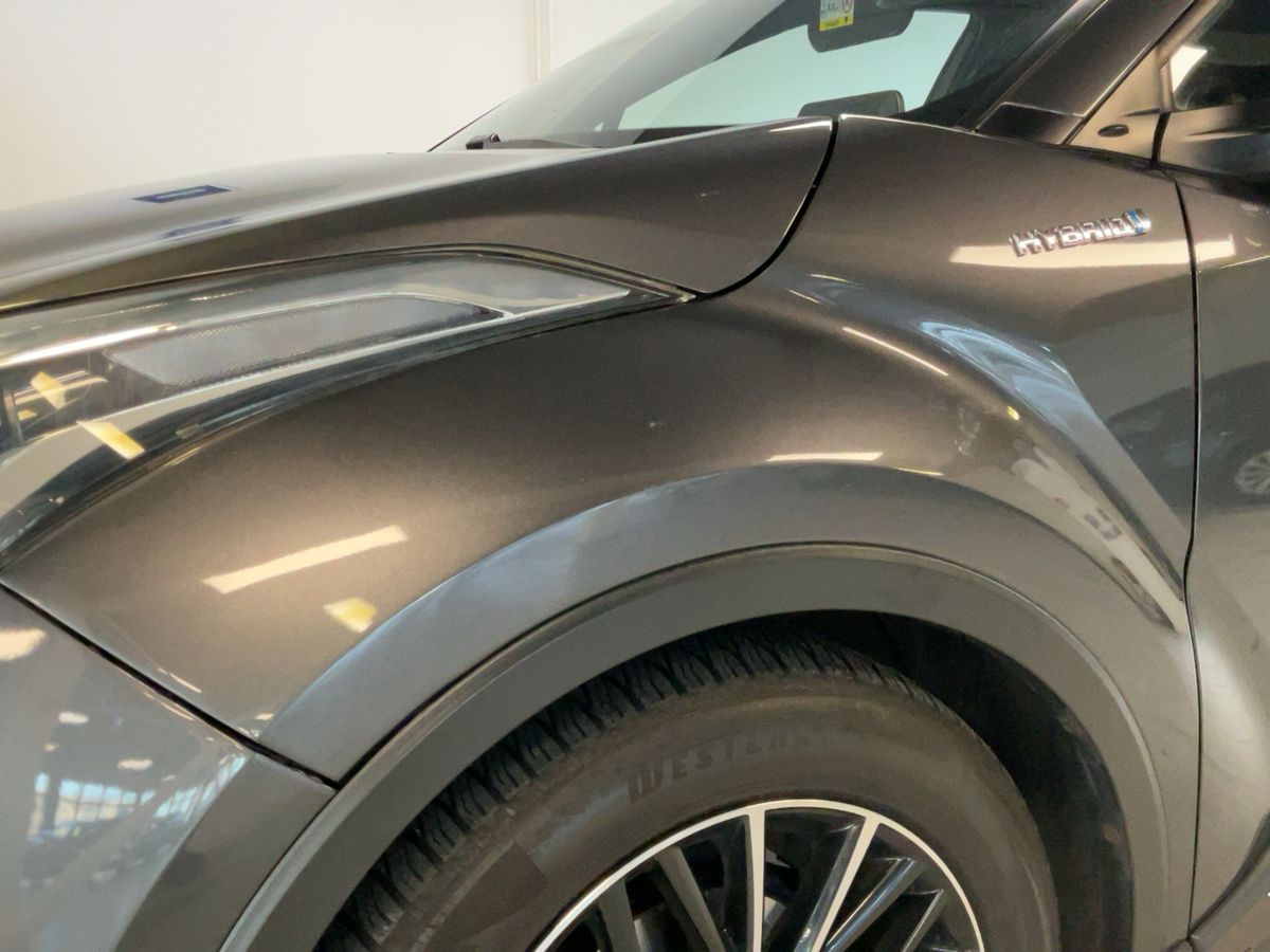 Toyota C-HR d'occasion