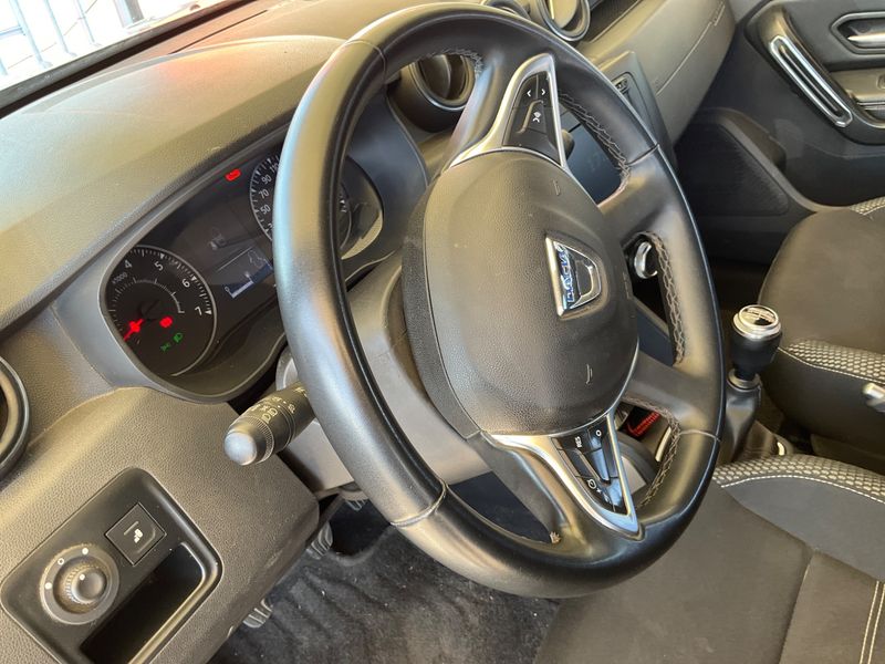 Dacia Duster 1.3 TCe Prestige 2020 – снимка 26