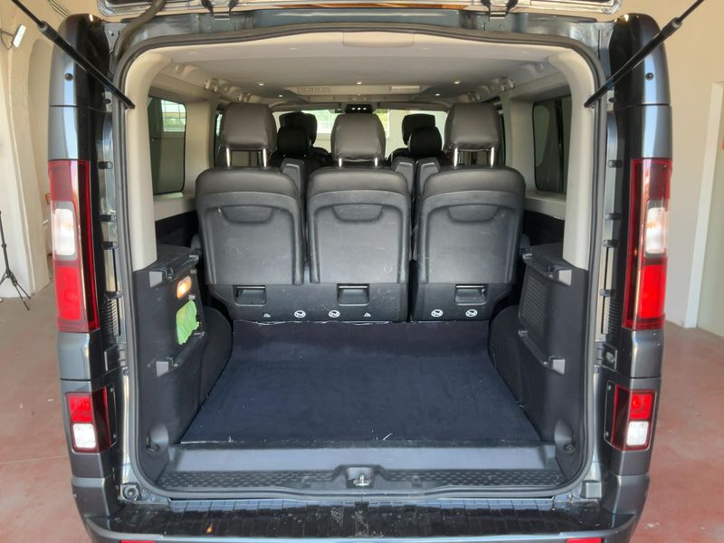 Renault Trafic 2.0 BLUE dCi L2H1 Grand SpaceClass — zdjęcie 10