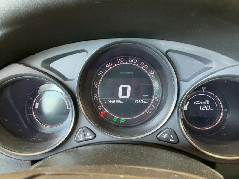 Citroen C4 1.6 e-HDi Exclusive 2013 – снимка 18