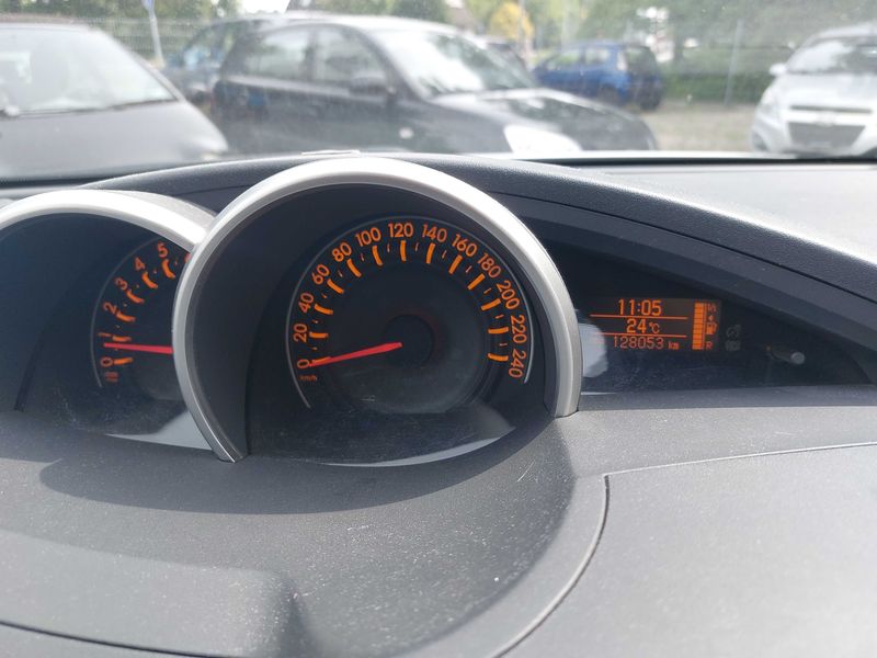 Toyota Verso 1.8 Edition — zdjęcie 12