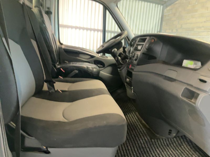 Iveco Daily 2.3 Diesel Einzelkabine 35 C Radstand 3450 — zdjęcie 11