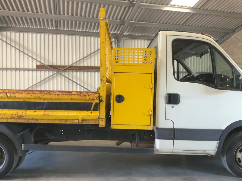 Iveco Daily 2.3 Diesel Einzelkabine 35 C Radstand 3450 — zdjęcie 7