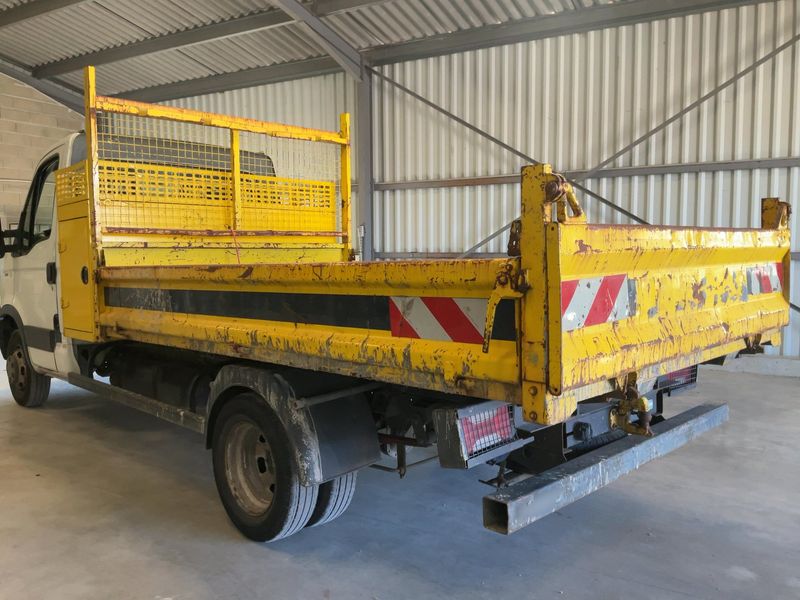 Iveco Daily 2.3 Diesel Einzelkabine 35 C Radstand 3450 — zdjęcie 3