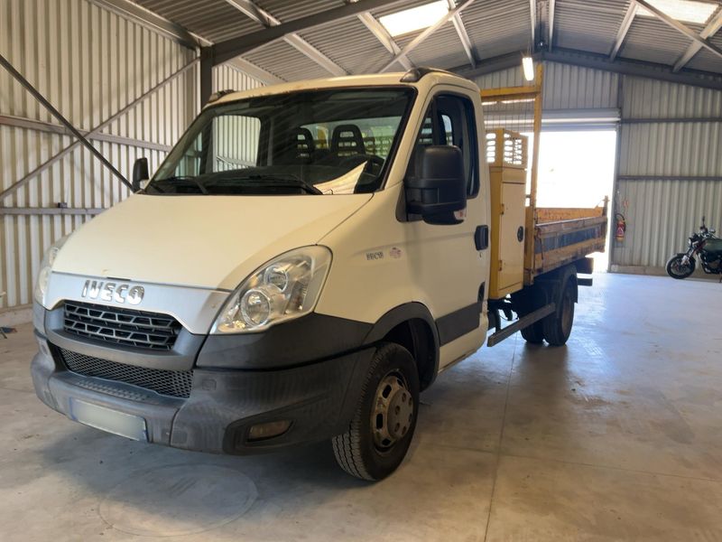 Iveco Daily 2.3 Diesel Einzelkabine 35 C Radstand 3450