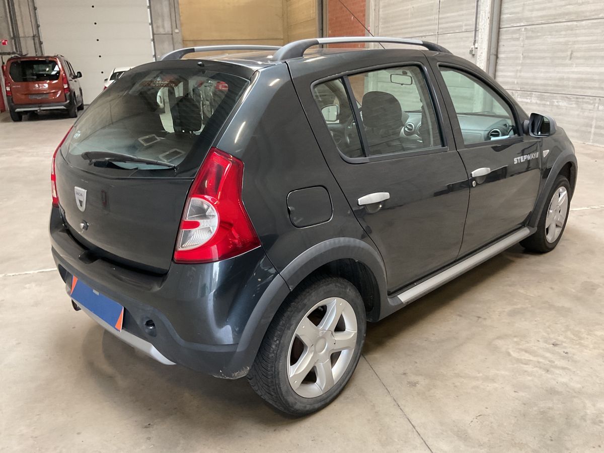 Dacia Sandero 1.6 Stepway