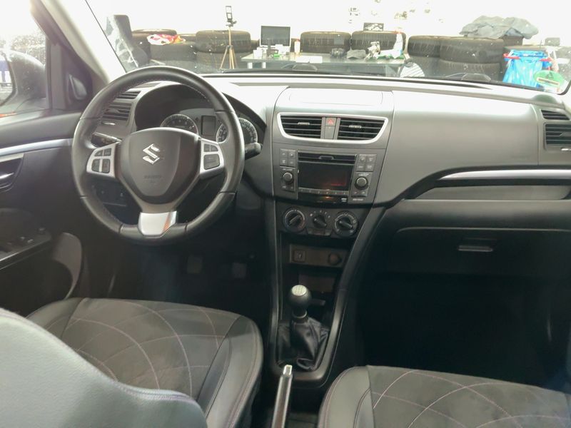 Suzuki Swift 1.2 X-TRA — zdjęcie 12