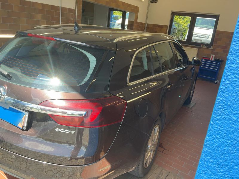 Opel Insignia Sports Tourer 2.0 CDTI Innovation — zdjęcie 6