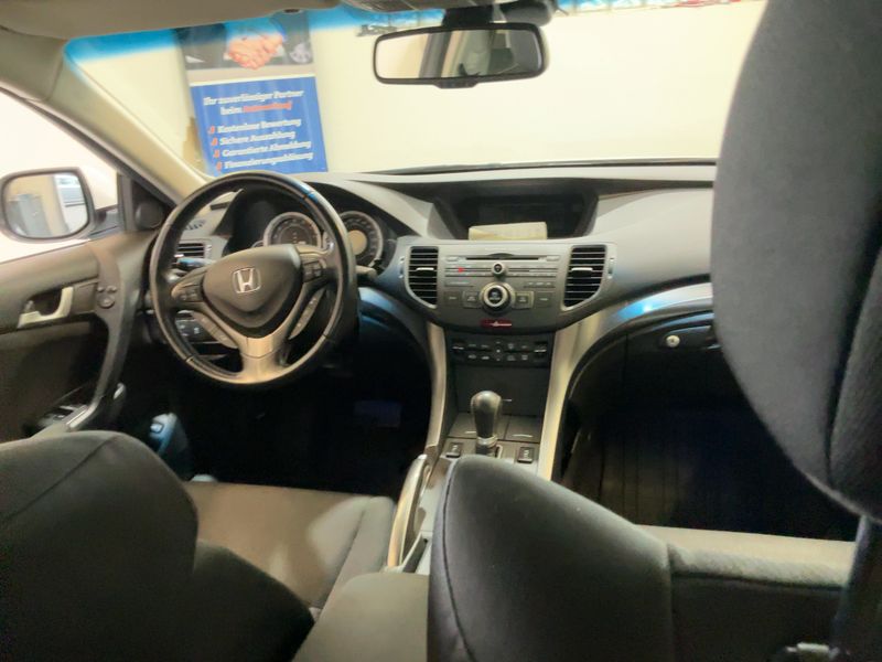 Honda Accord 2.0 Lifestyle — zdjęcie 12