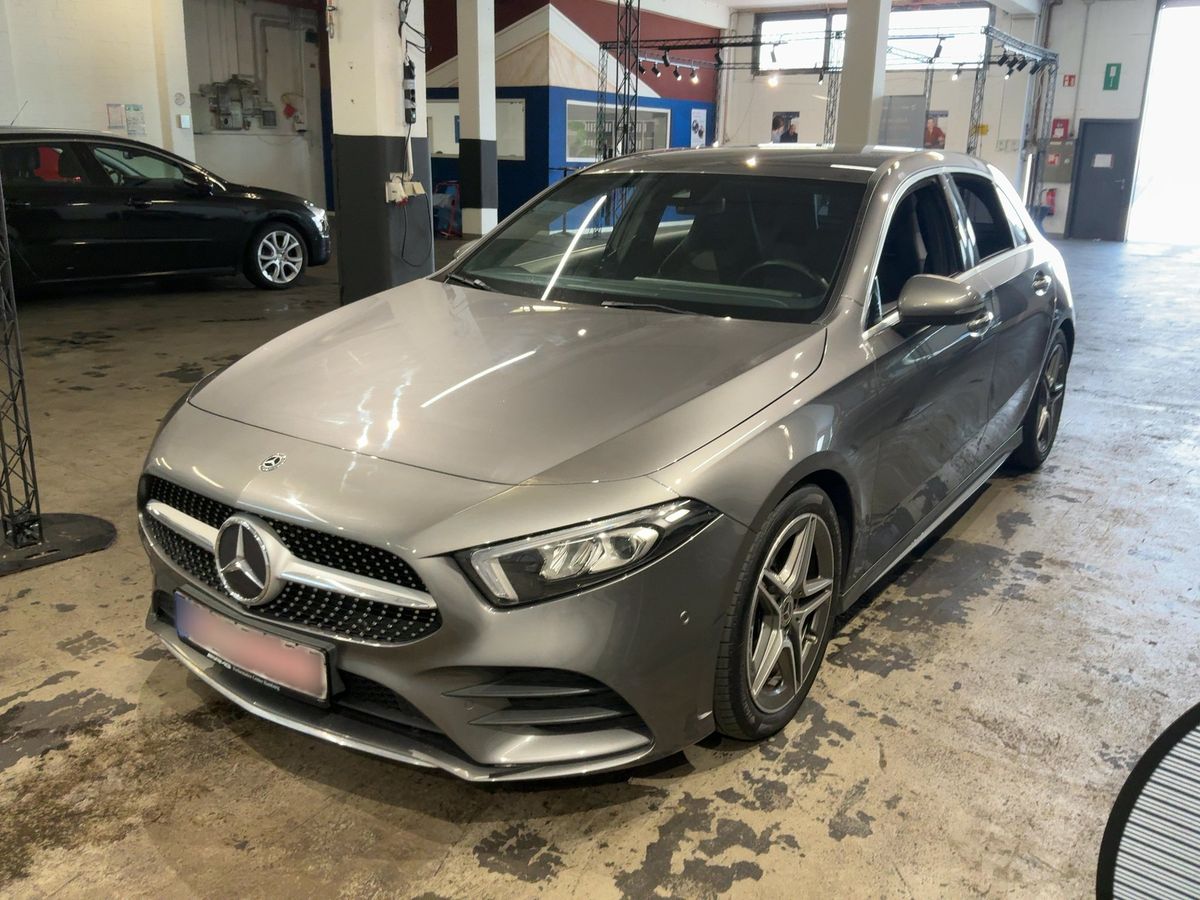 Mercedes-Benz A-Klasse 2019 — photo 1
