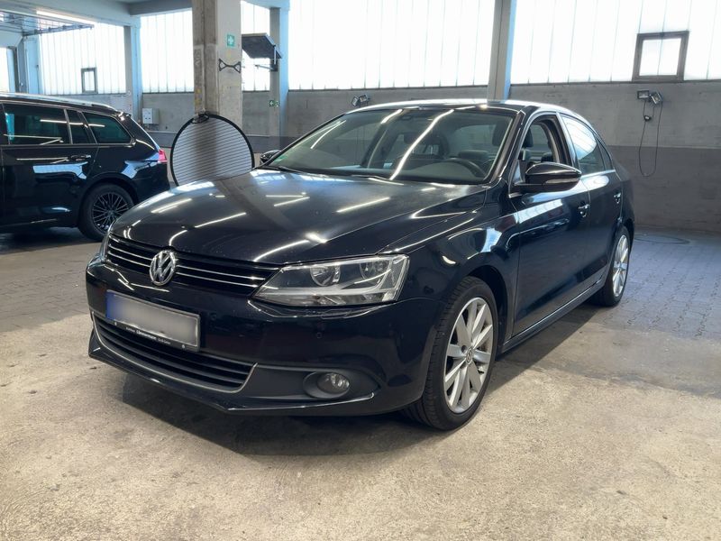 Volkswagen Jetta 1.4 TSI Highline 2012 – снимка 1