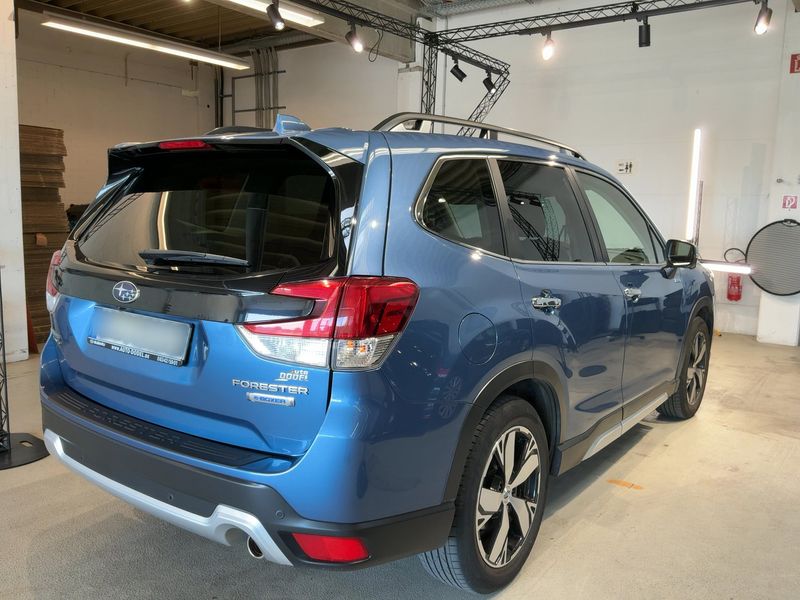 Subaru Forester 2.0 Mild-Hybrid Platinum — zdjęcie 6