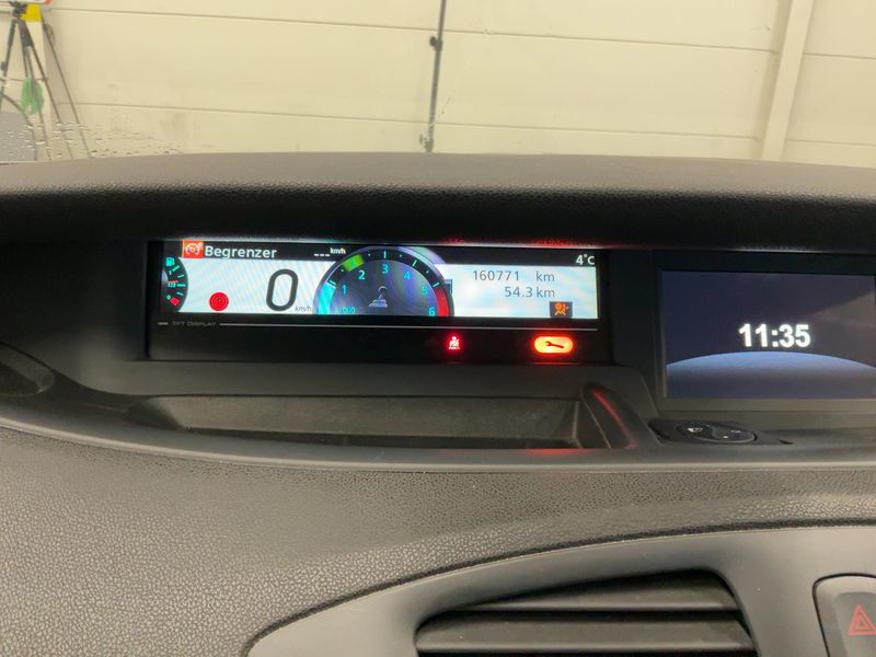 Renault Grand Scenic 1.6 dCi 15th — zdjęcie 13