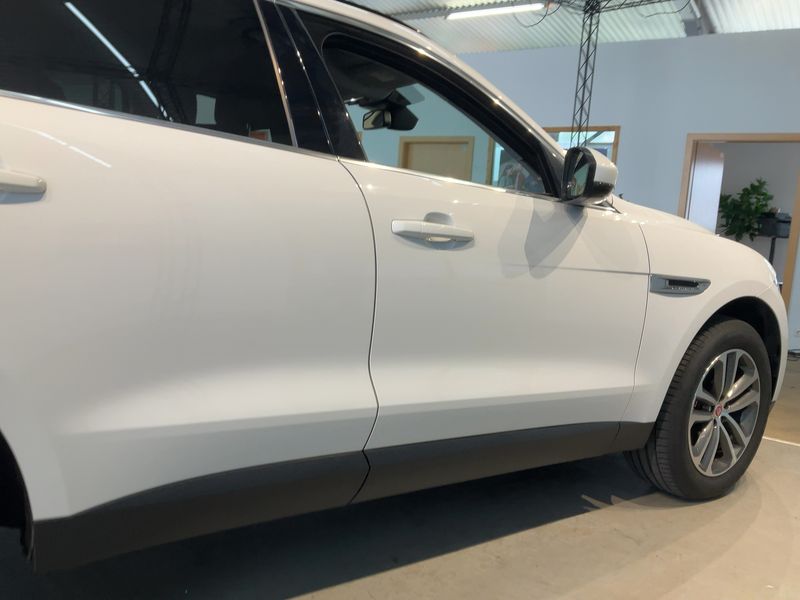 Jaguar F-Pace 30d Prestige AWD — zdjęcie 7