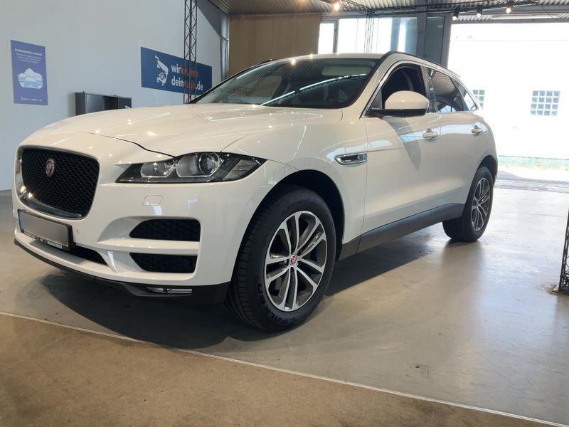 Jaguar F-Pace 30d Prestige AWD — zdjęcie 2
