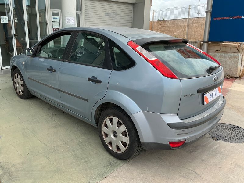 Ford Focus 1.8 TDCi Trend — zdjęcie 2