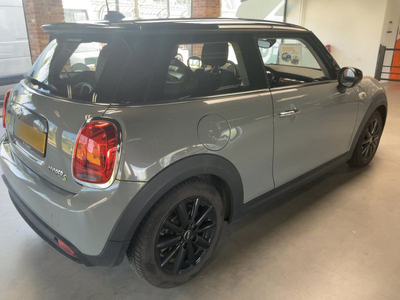 MINI Cooper SE Trim S 2021 – снимка 8