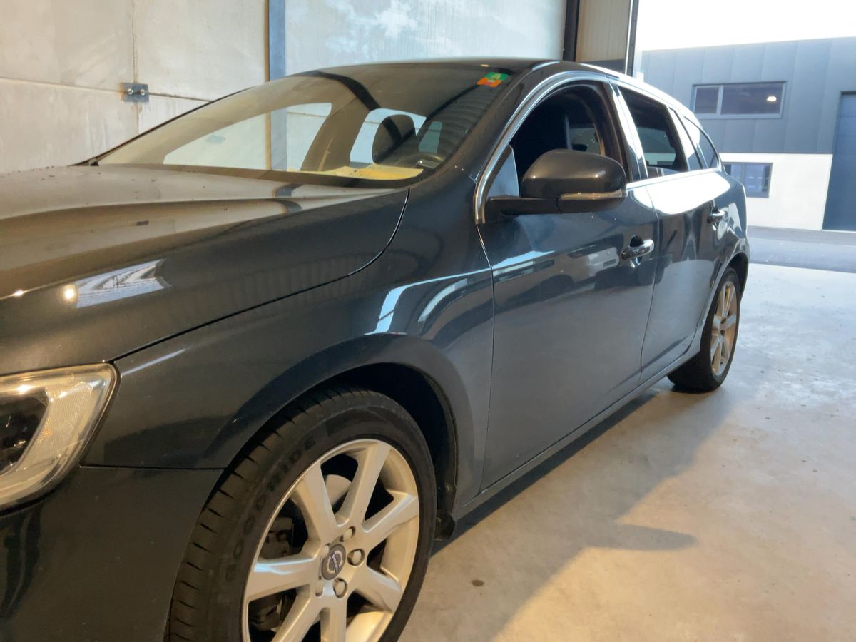 Volvo V60 2.0 D2 Momentum