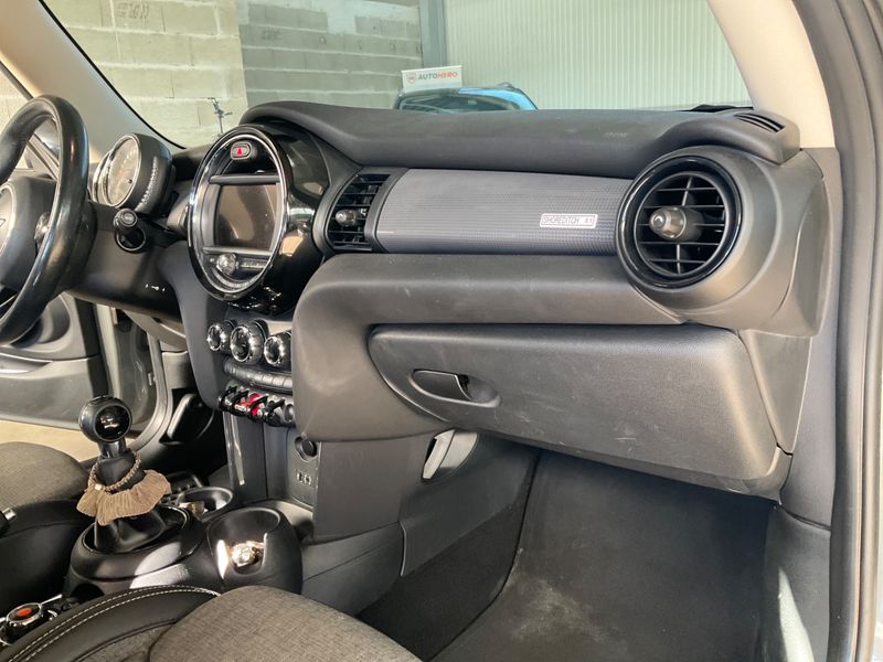 MINI Cooper D 2017 – снимка 26