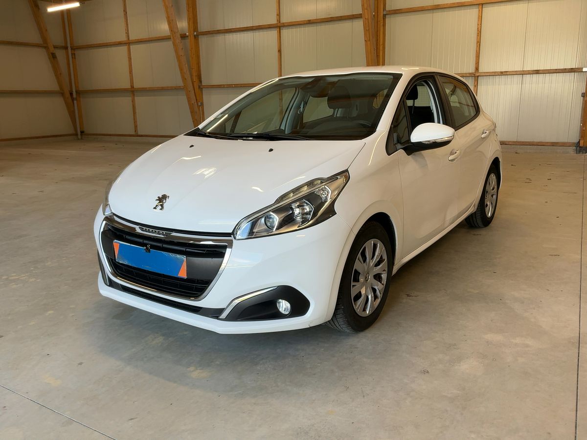 Peugeot 208 2015