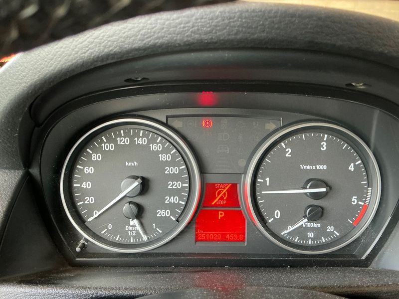 BMW X1 xDrive 25d xLine — zdjęcie 13
