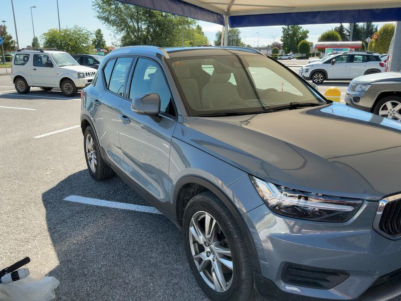 Volvo XC40 2.0 D3 Momentum AWD 2019 – снимка 12