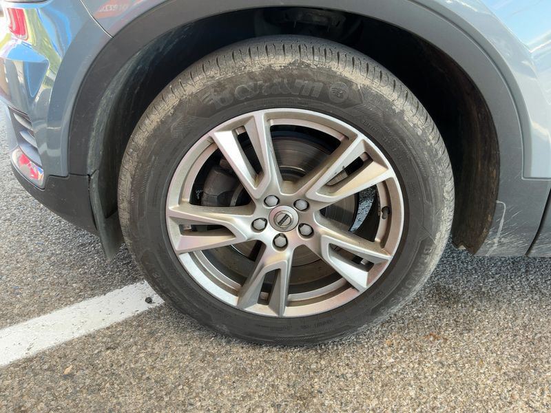 Volvo XC40 2.0 D3 Momentum AWD 2019 – снимка 3